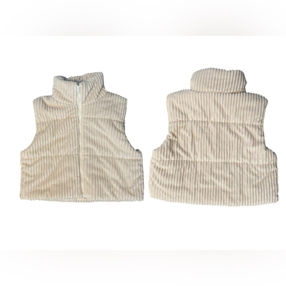 Mini Puffer Vest - Picture 3 of 13